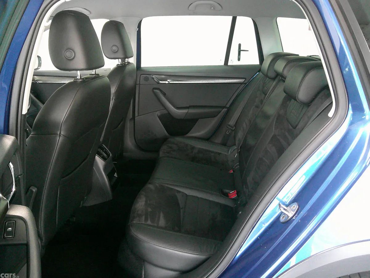 Skoda Octavia Estate, Diesel, 2015, Blue
