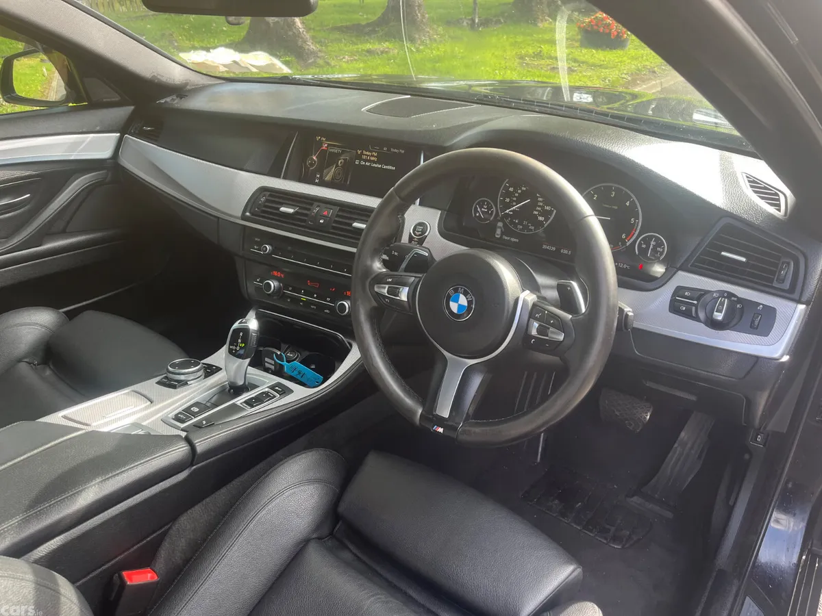 BMW 5-Series Saloon, Diesel, 2015, Black