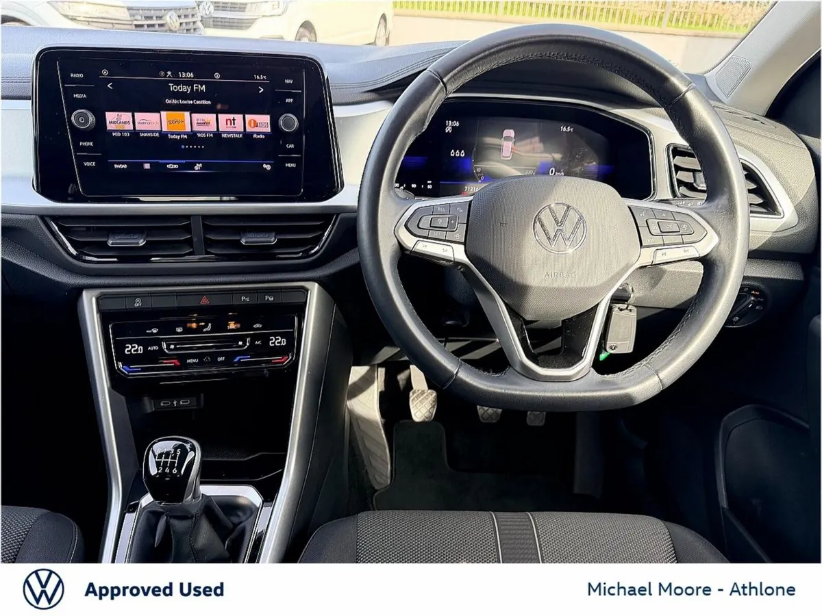 Volkswagen T-Roc SUV, Diesel, 2023, Black