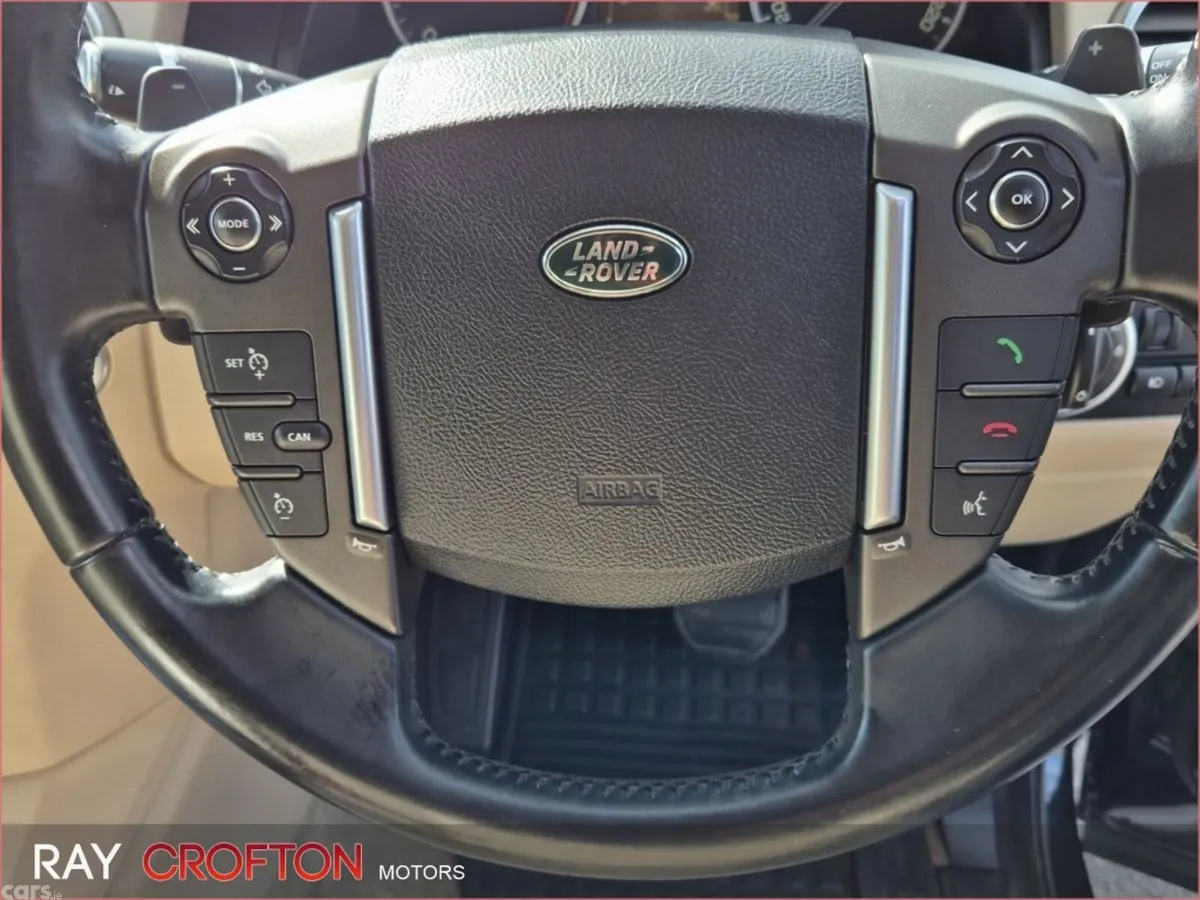 Land Rover Discovery SUV, Diesel, 2014, Black