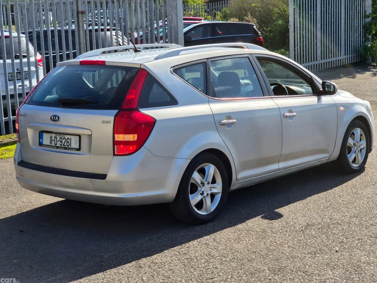 Kia Ceed Estate, Diesel, 2011, Silver