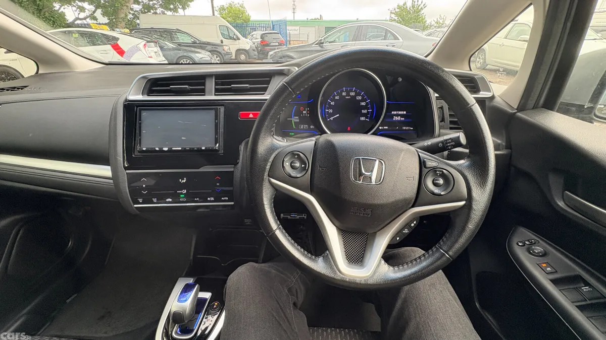 Honda Fit Hatchback, Petrol Hybrid, 2014, Silver