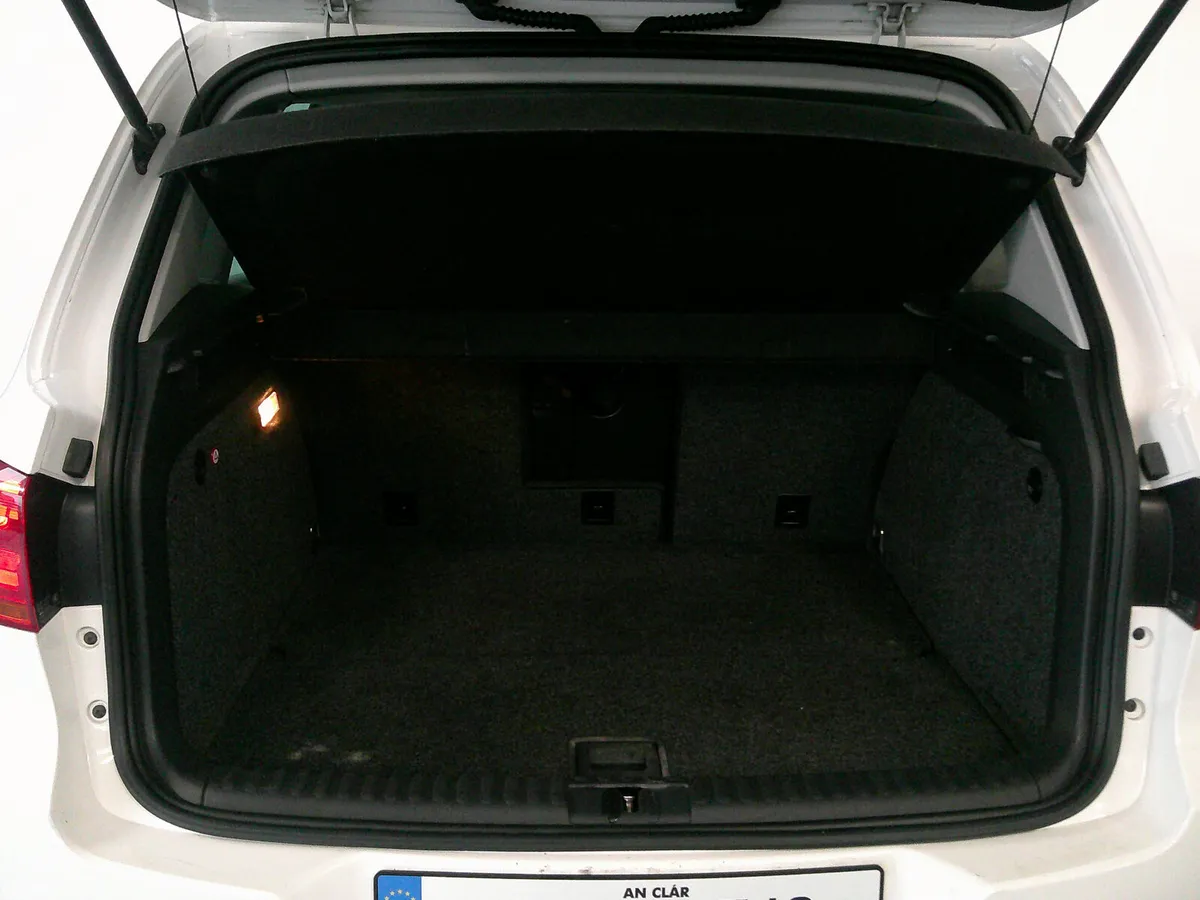 Volkswagen Tiguan SUV, Diesel, 2014, White