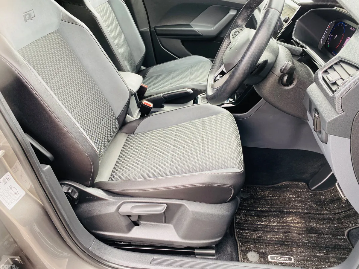 Volkswagen T-Cross Hatchback, Petrol, 2021, Grey