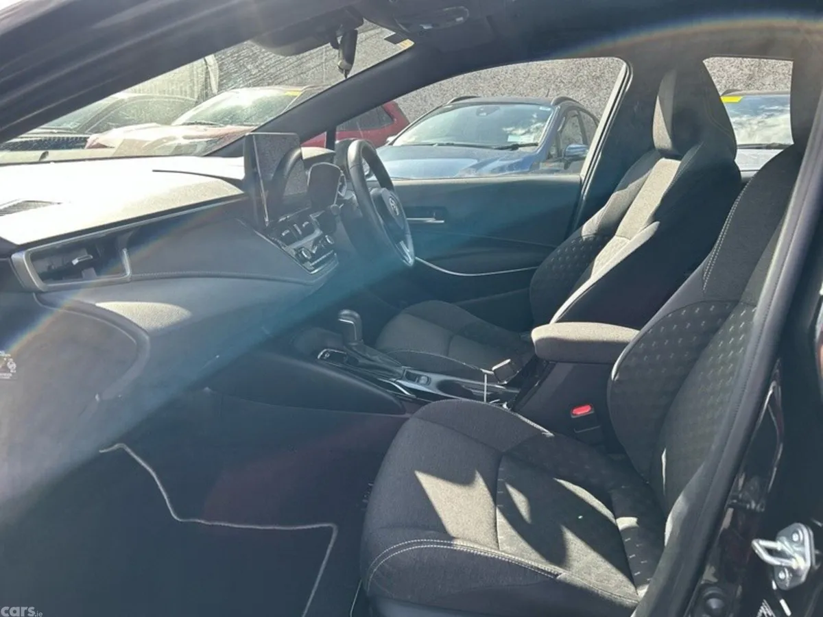 Toyota Corolla Hatchback, Petrol Hybrid, 2025, Black
