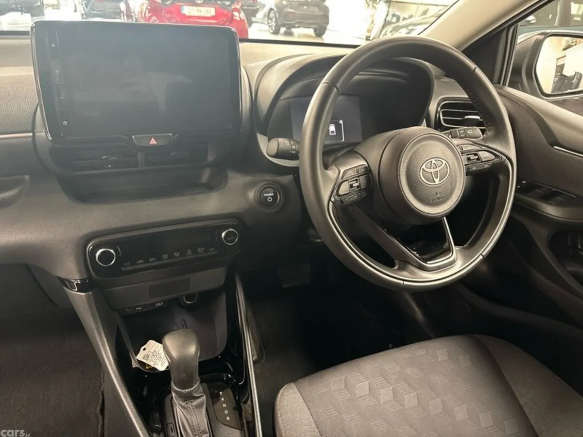 Toyota Yaris Hatchback, Petrol Hybrid, 2026, Grey