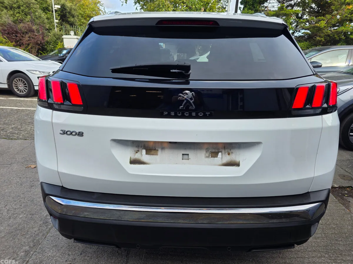 Peugeot 3008 SUV, Diesel, 2018, White