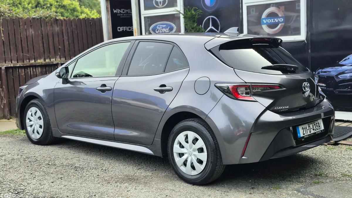 Toyota Corolla Hatchback, Petrol Hybrid, 2021, Grey