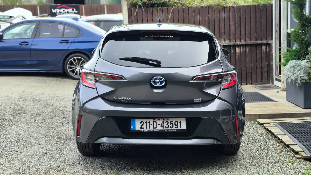 Toyota Corolla Hatchback, Petrol Hybrid, 2021, Grey