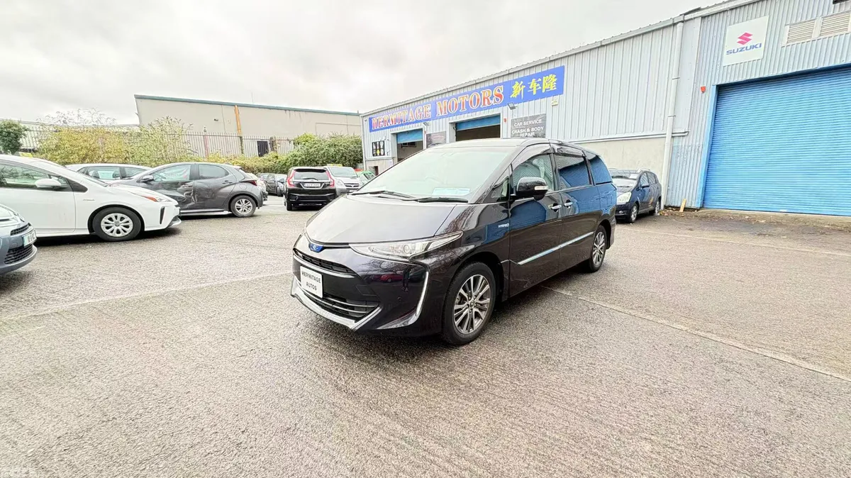 Toyota Estima MPV, Petrol Hybrid, 2016, Black