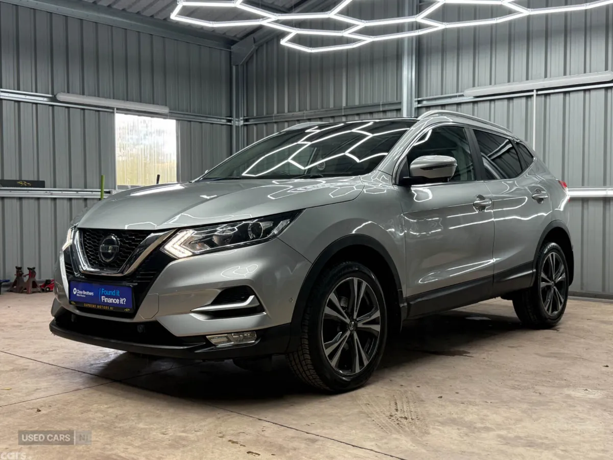 Nissan Qashqai SUV, Diesel, 2019, Silver