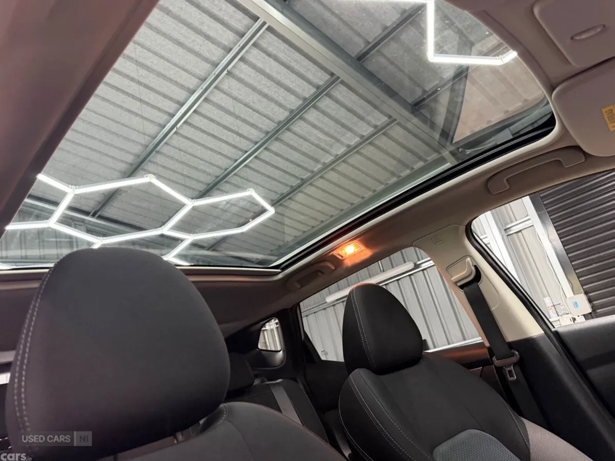 Nissan Qashqai SUV, Diesel, 2019, Silver