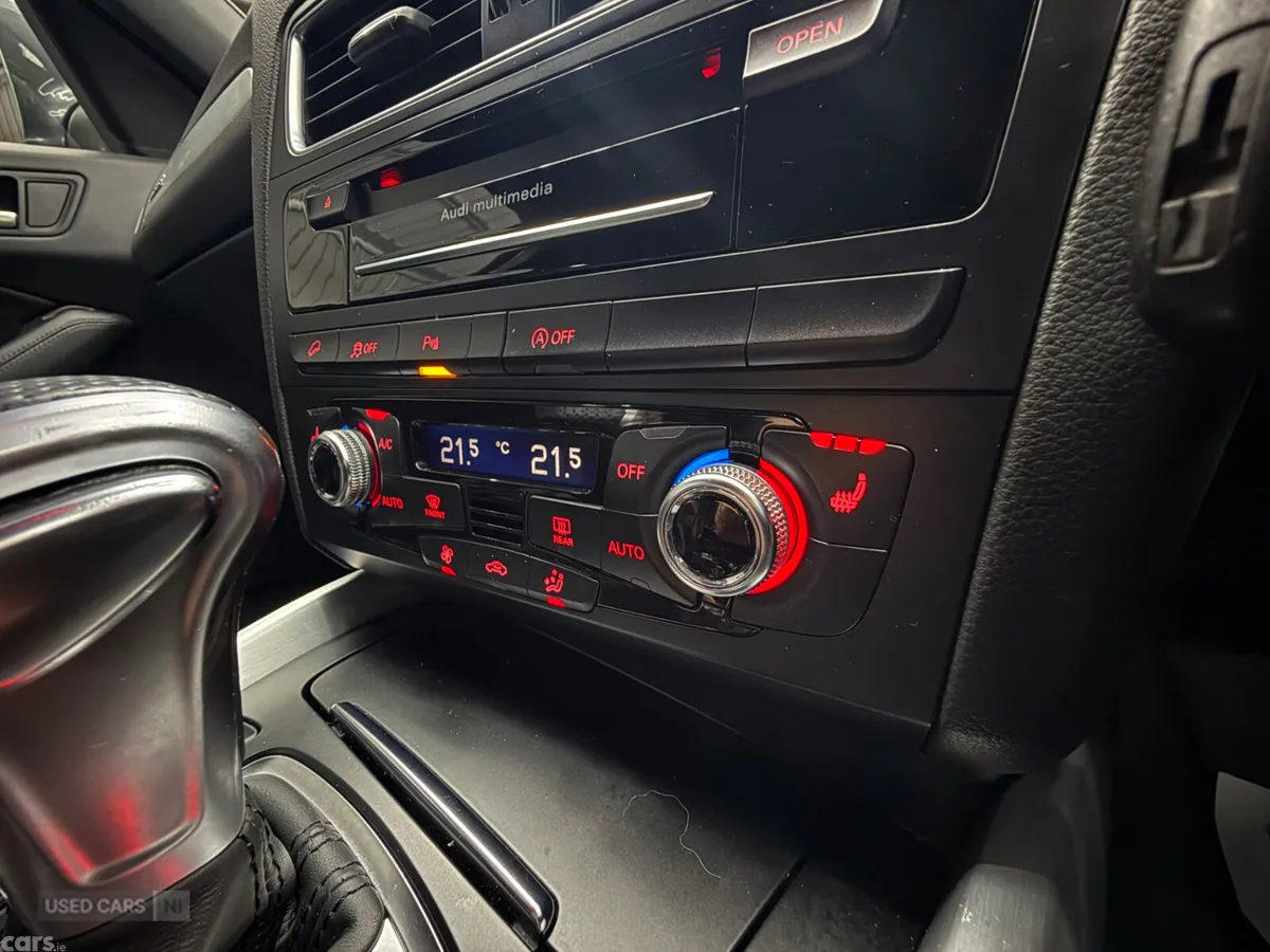 Audi Q5 SUV, Diesel, 2014, Grey