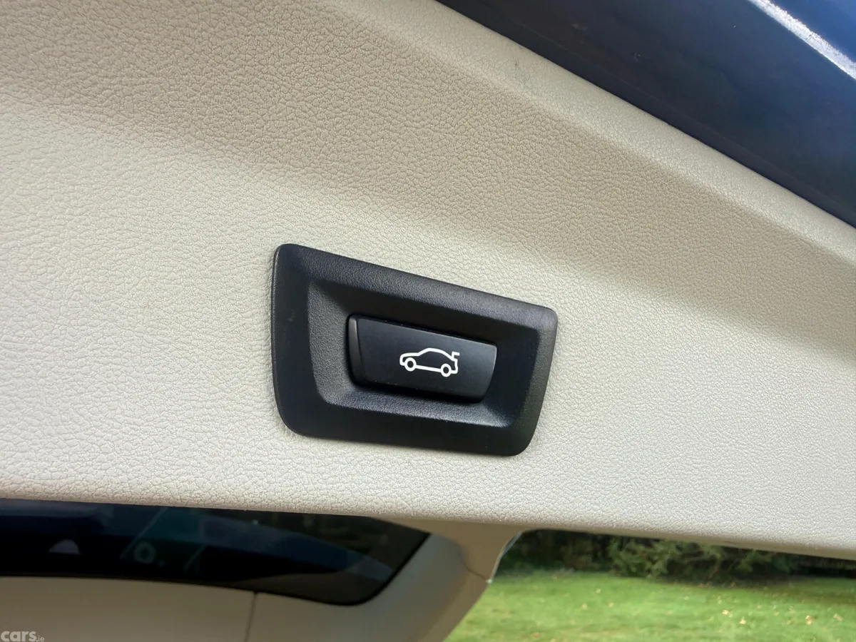 BMW X3 SUV, Petrol Hybrid, 2022, Black