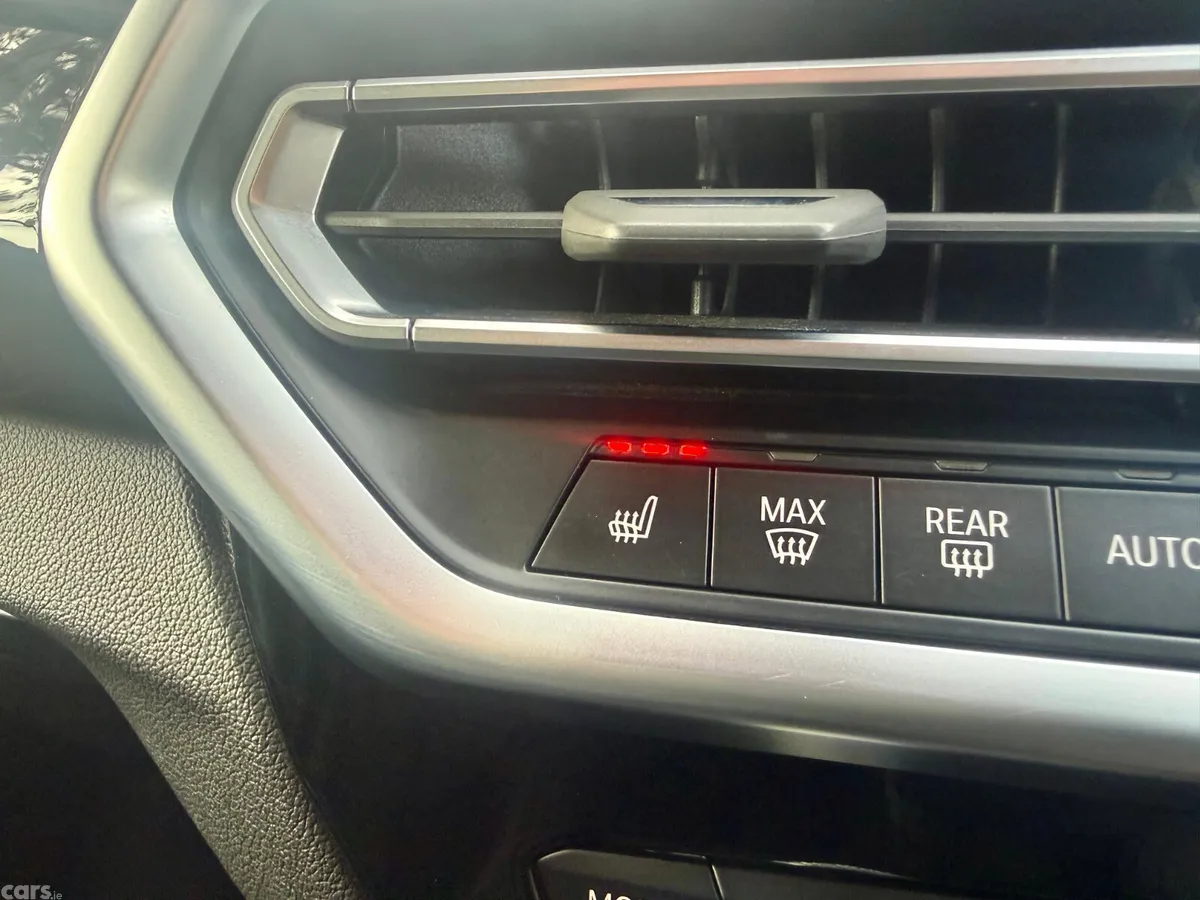 BMW X3 SUV, Petrol Hybrid, 2022, Black
