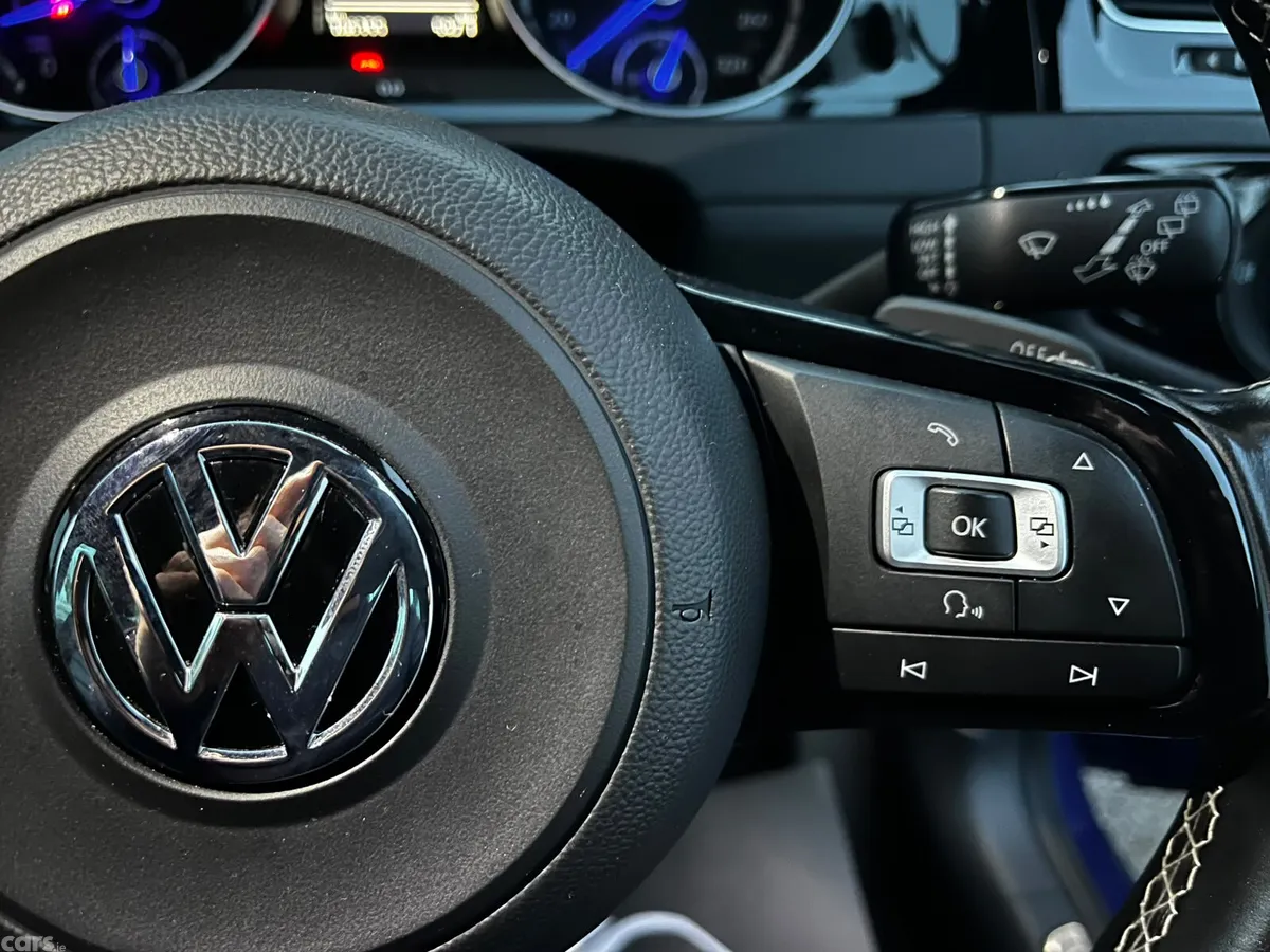 Volkswagen Golf Hatchback, Petrol, 2015, Blue