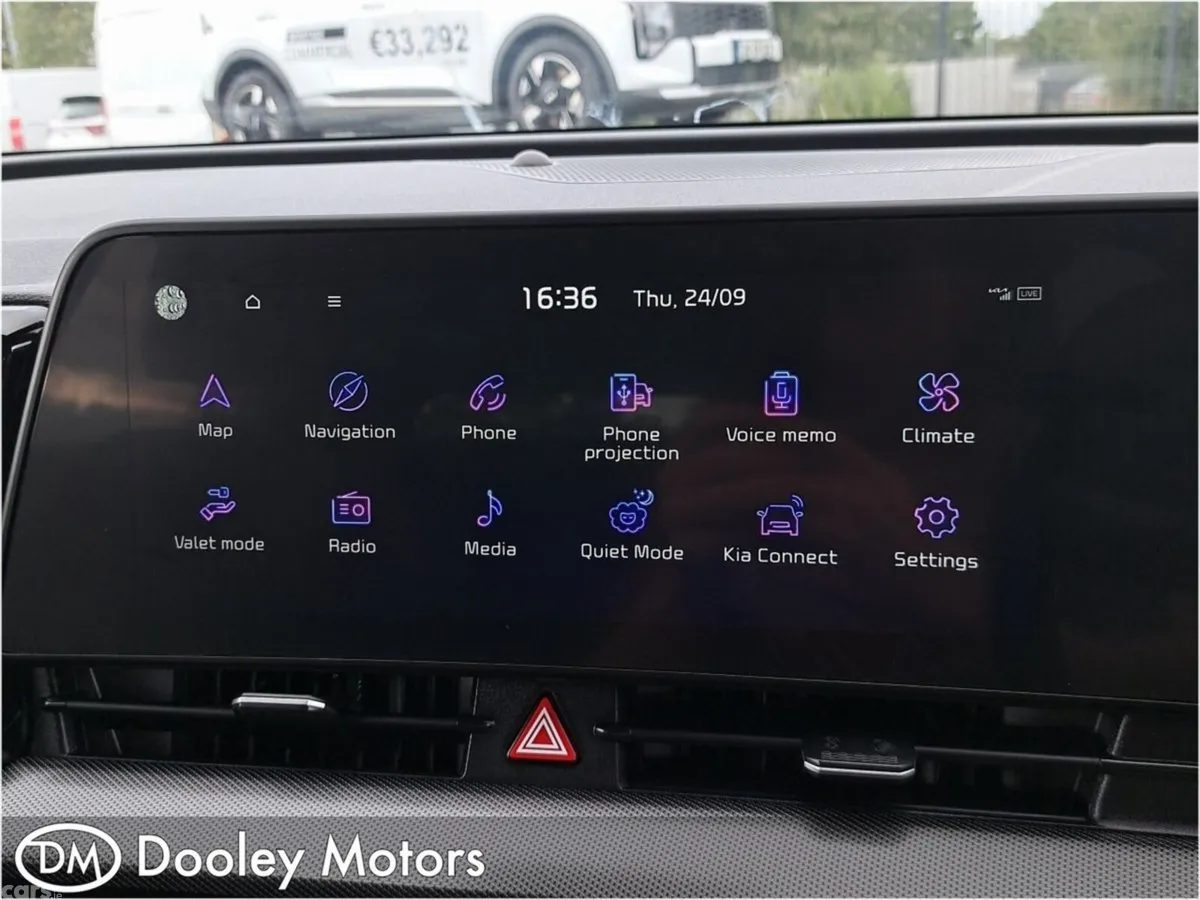 Kia Sportage SUV, Diesel Hybrid, 2023, Red