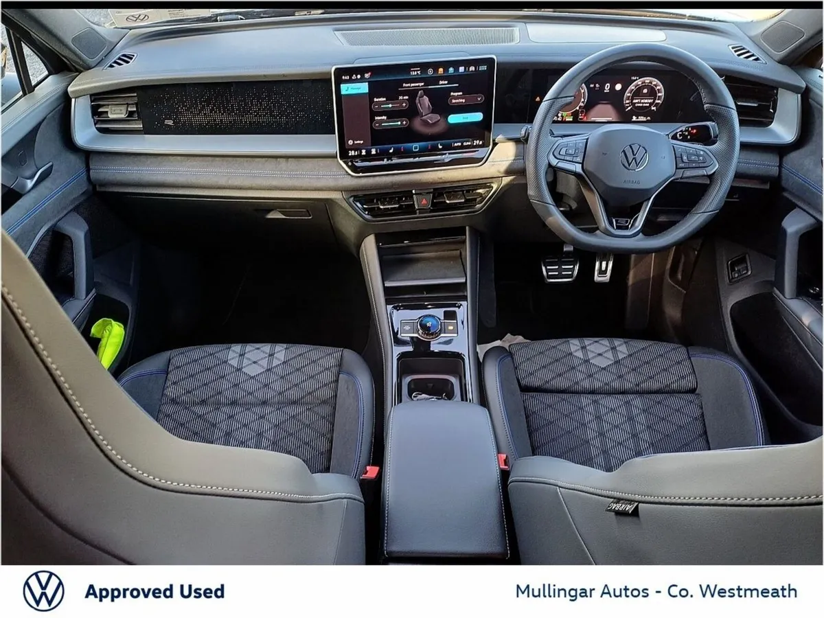 Volkswagen Tayron SUV, Petrol Plug-in Hybrid, 2026, Black