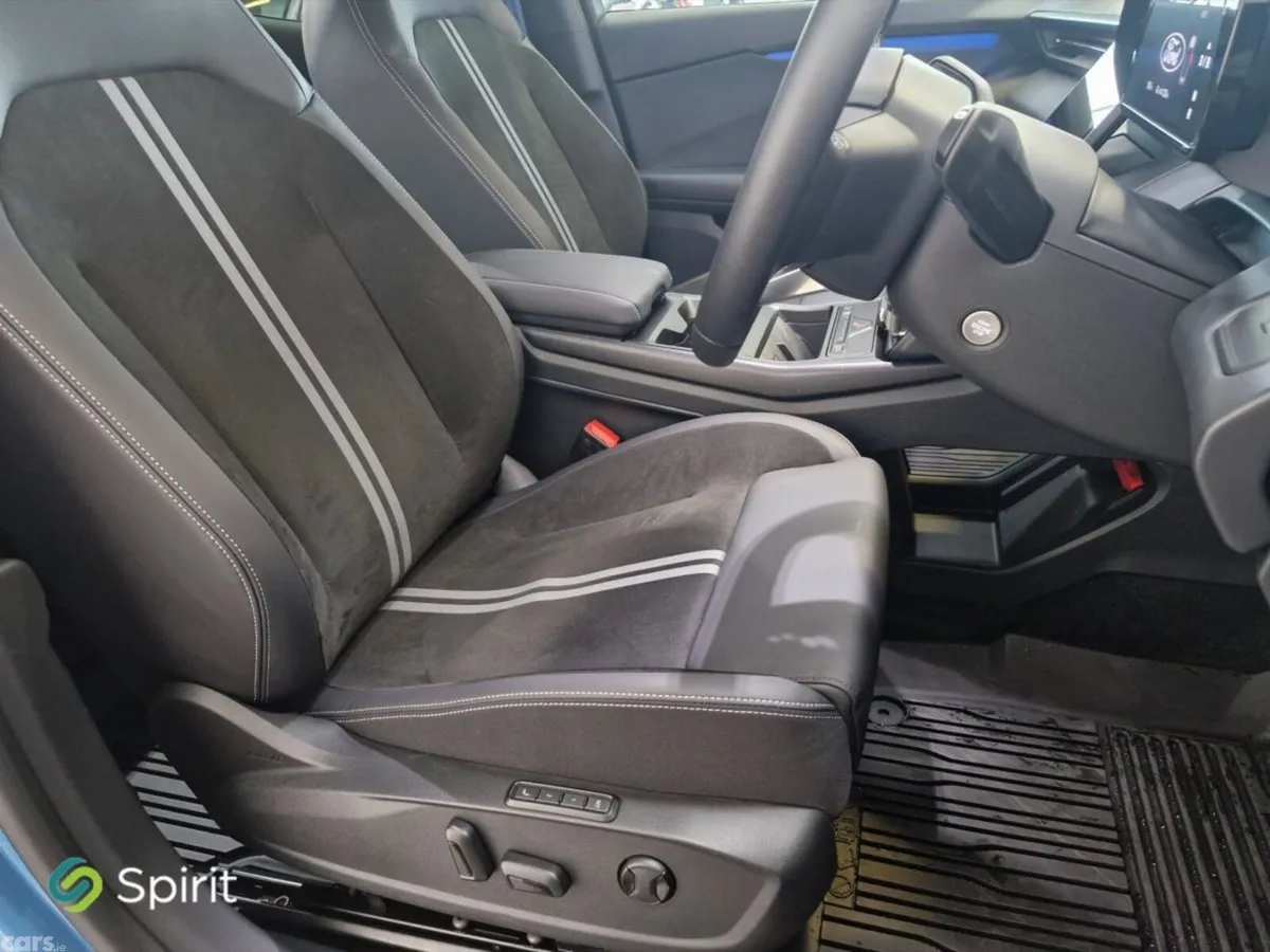 Ford Capri SUV, Electric, 2027, Blue