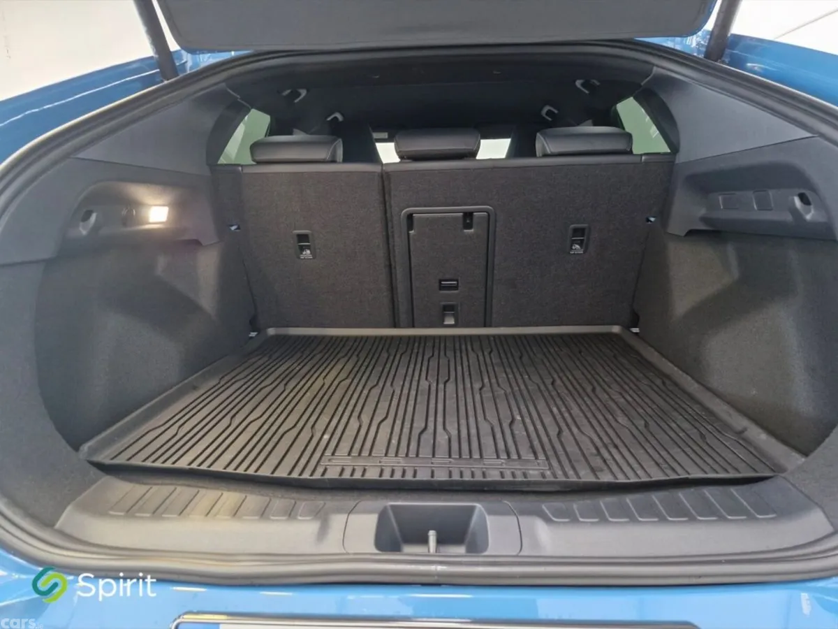 Ford Capri SUV, Electric, 2027, Blue
