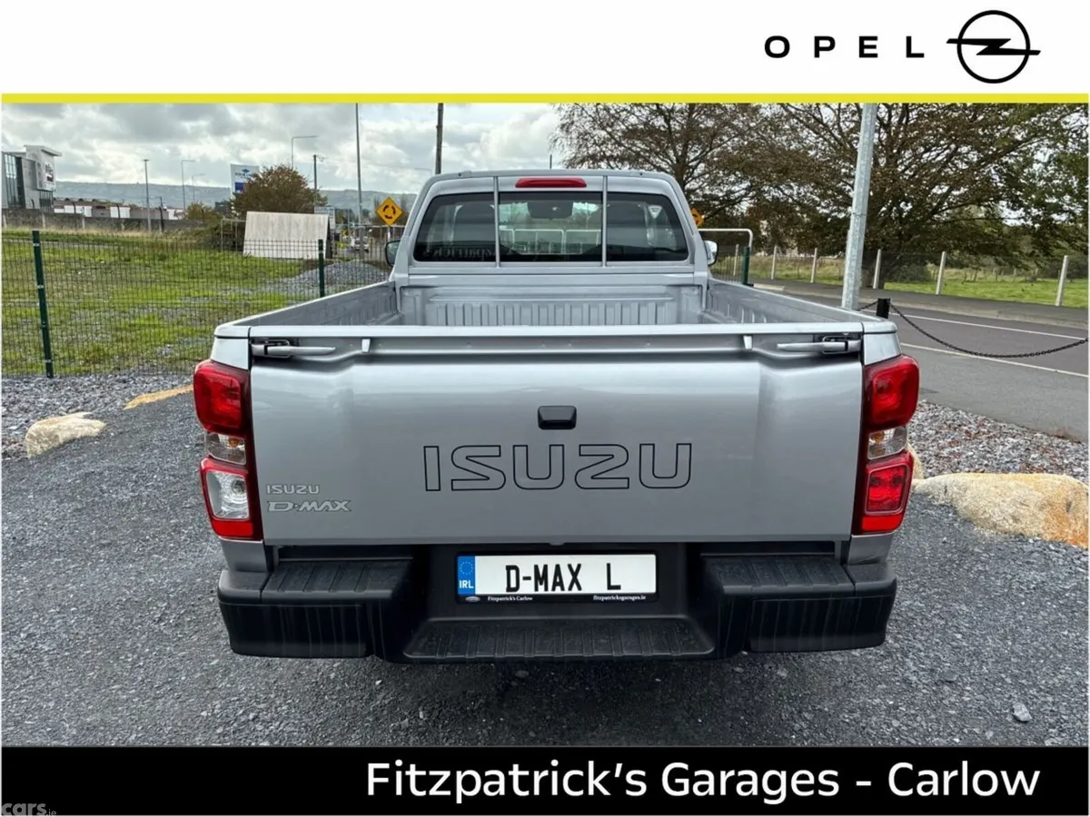 Isuzu D-Max Pick Up, Diesel, 2027, Grey