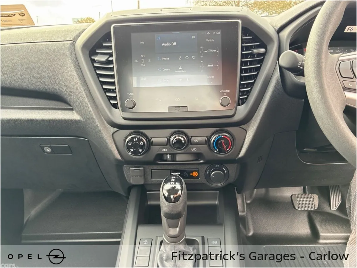 Isuzu D-Max Pick Up, Diesel, 2027, Grey