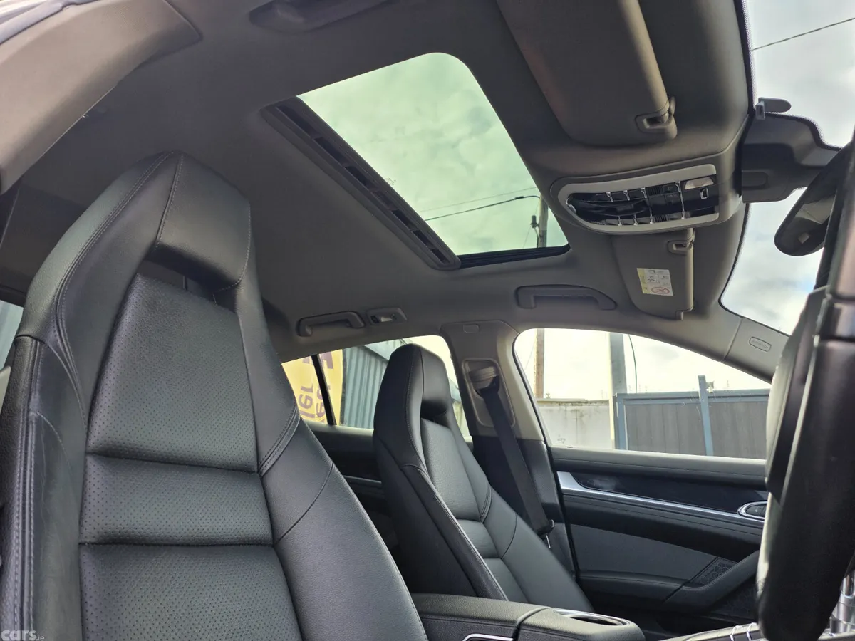 Porsche Panamera Hatchback, Diesel, 2016, Grey