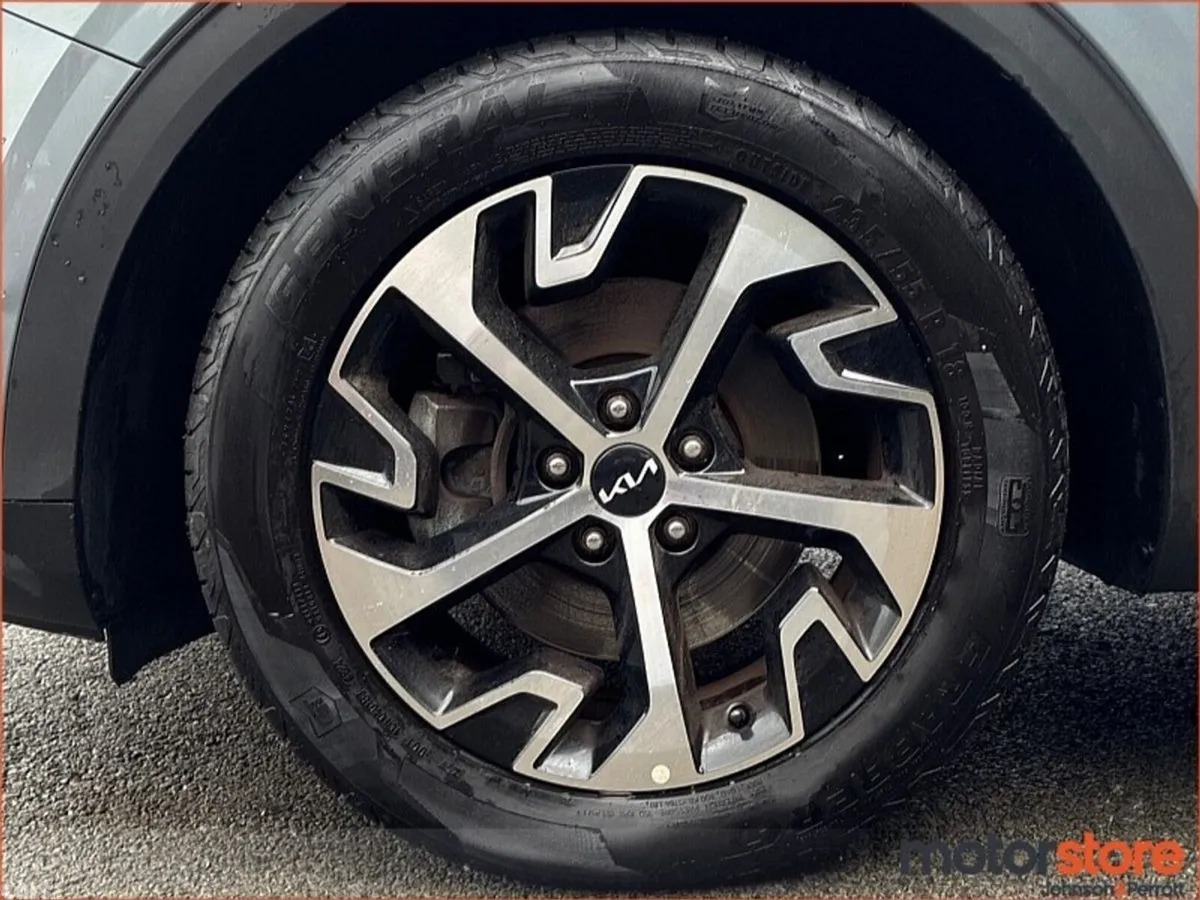 Kia Sportage SUV, Diesel Hybrid, 2023, Grey