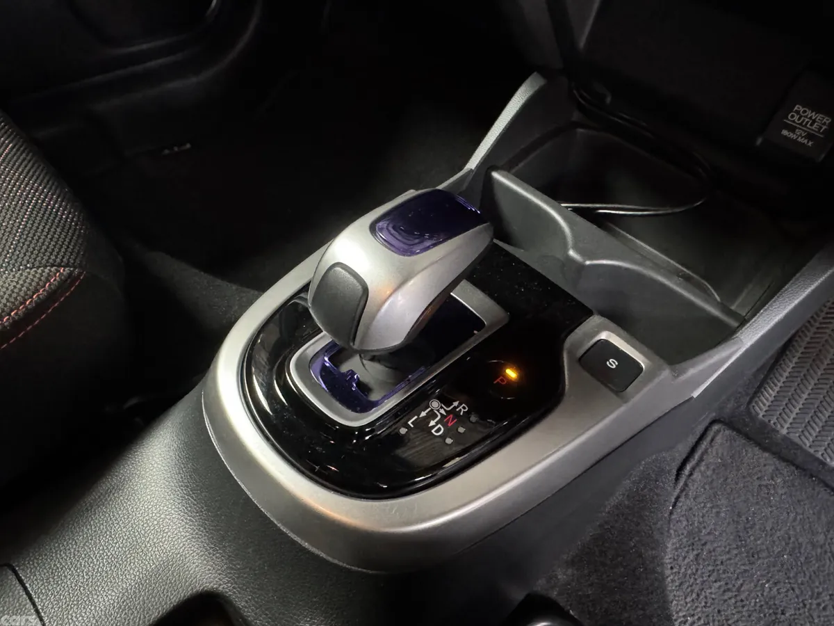 Honda Fit Hatchback, Petrol Hybrid, 2014, White
