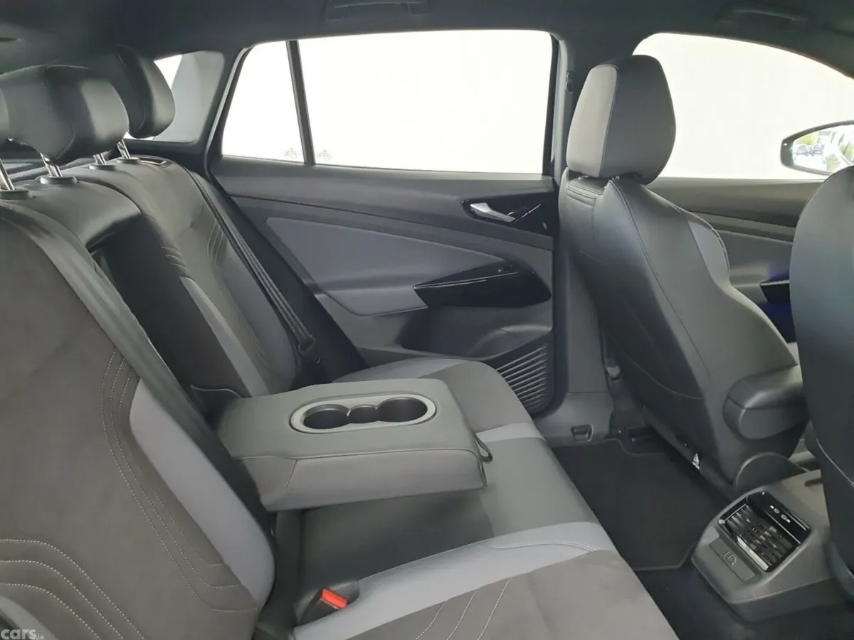 Volkswagen ID.4 Estate, Electric, 2023, Black