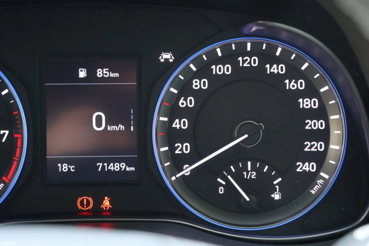 Hyundai KONA MPV, Petrol, 2019, Grey