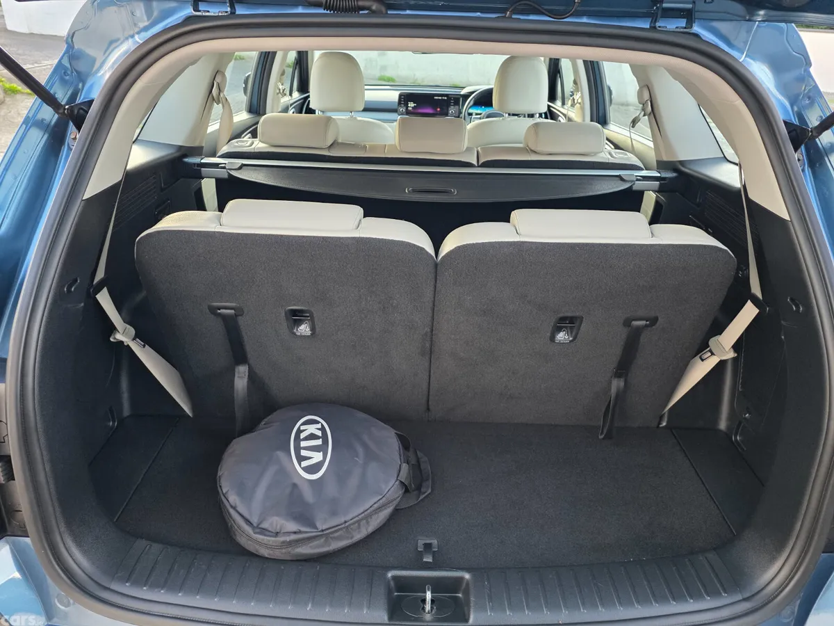 Kia Sorento SUV, Petrol Plug-in Hybrid, 2023, Blue