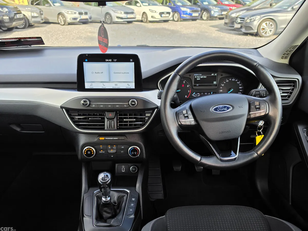 Ford Focus Estate, Petrol, 2019, Blue
