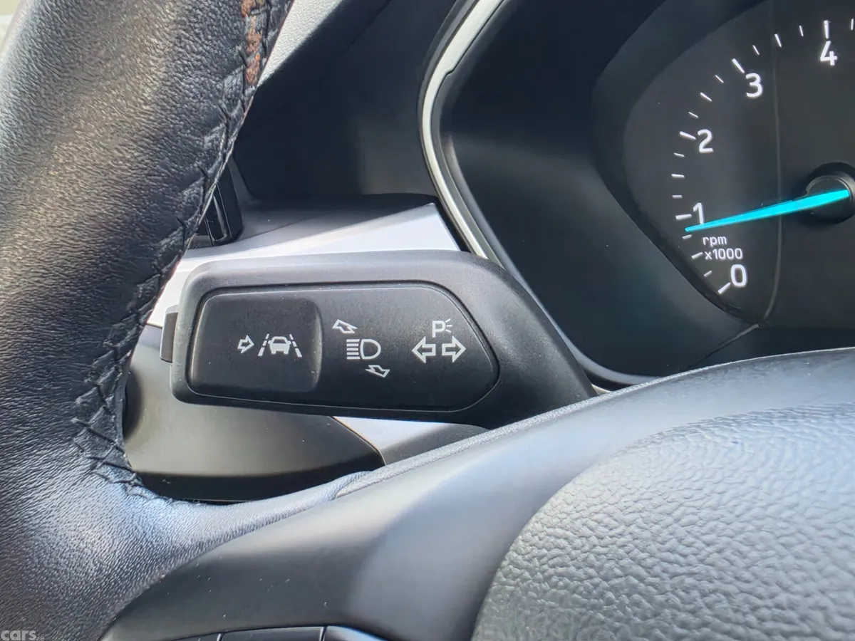 Ford Focus Estate, Petrol, 2019, Blue