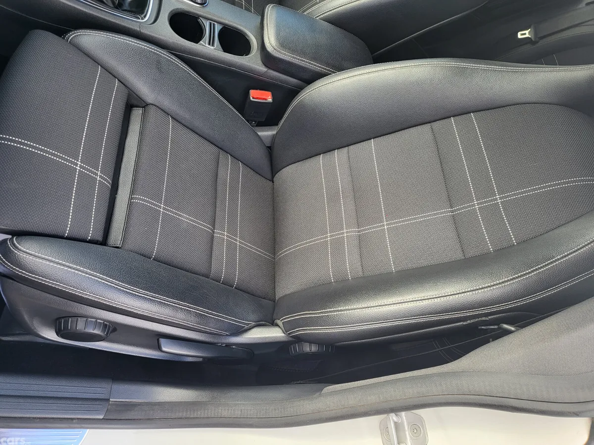 Mercedes-Benz CLA Saloon, Diesel, 2015, White
