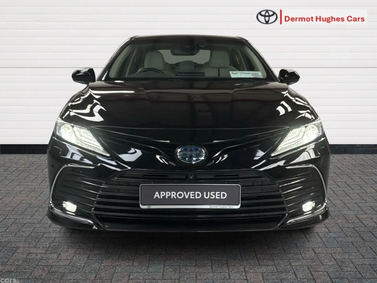 Toyota Camry Saloon, Petrol Hybrid, 2023, Black