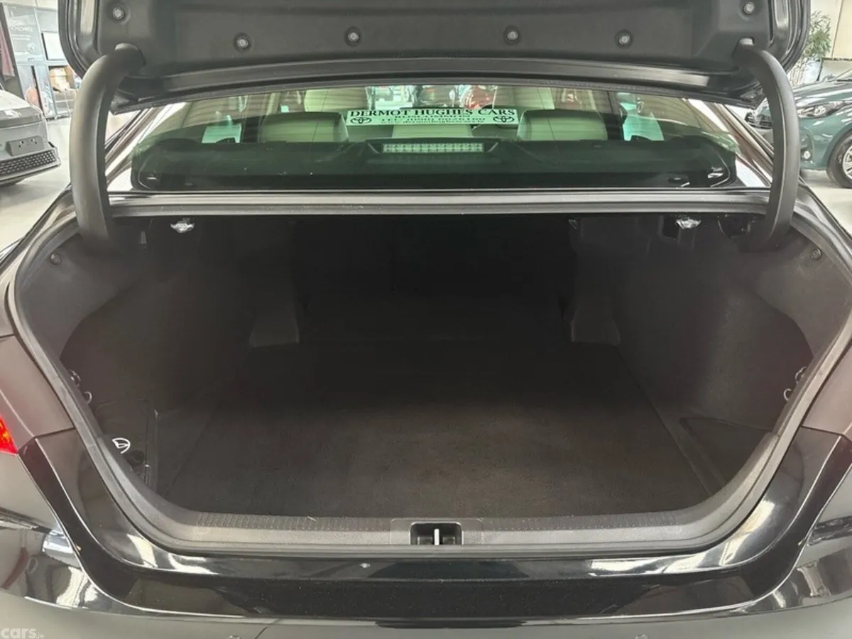Toyota Camry Saloon, Petrol Hybrid, 2023, Black