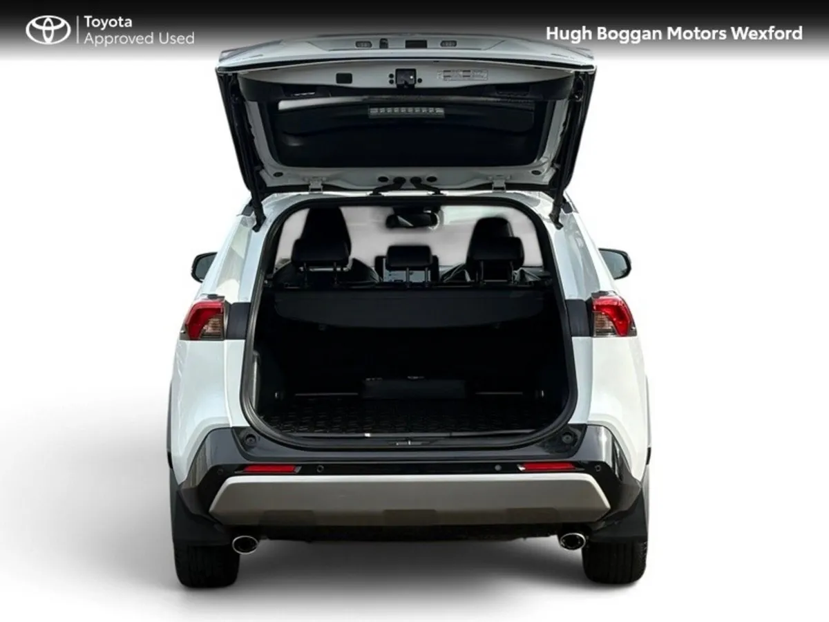 Toyota RAV4 SUV, Petrol Hybrid, 2025, White
