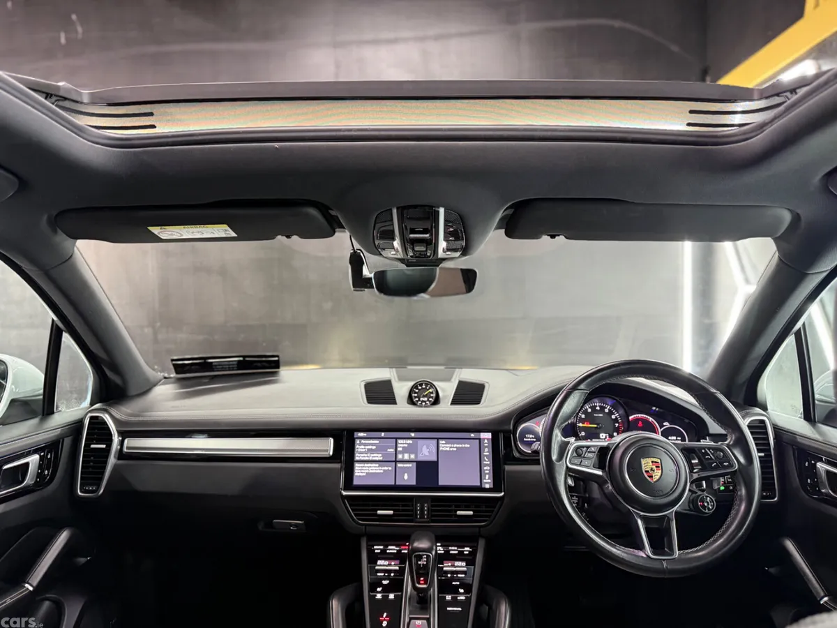 Porsche Cayenne SUV, Petrol Plug-in Hybrid, 2020, White