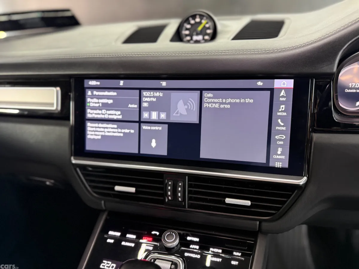 Porsche Cayenne SUV, Petrol Plug-in Hybrid, 2020, White