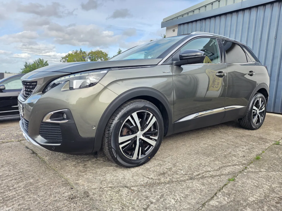 Peugeot 3008 MPV, Petrol, 2019, Grey