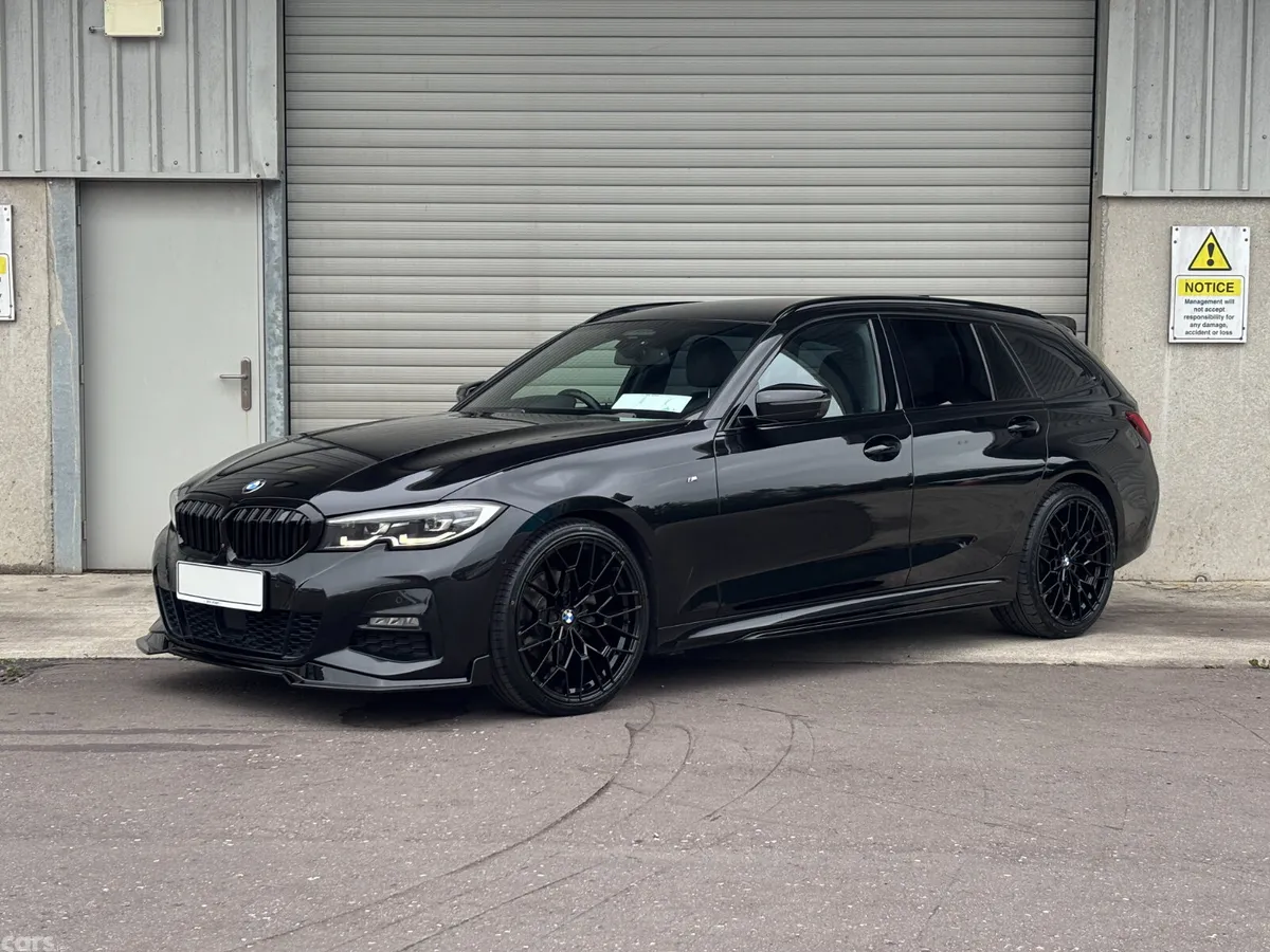 BMW 3-Series Estate, Diesel, 2021, Black