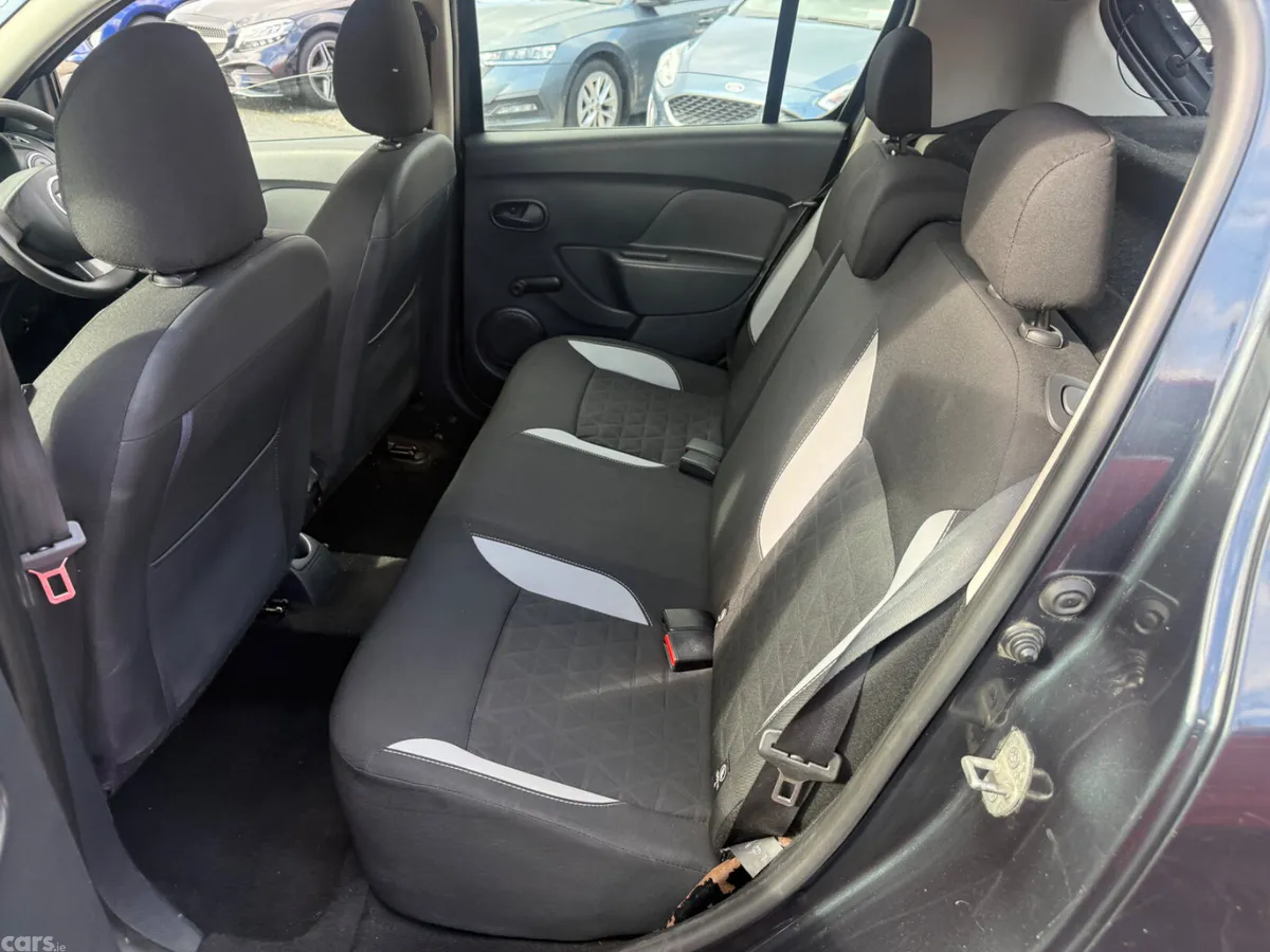 Dacia Sandero Stepway Hatchback, Diesel, 2016, Grey