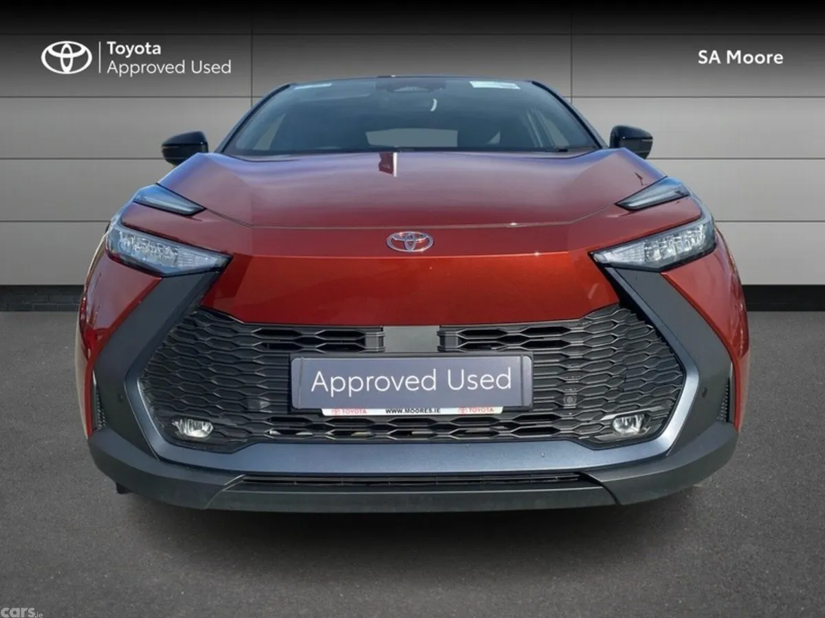Toyota C-HR SUV, Petrol Hybrid, 2026, Brown