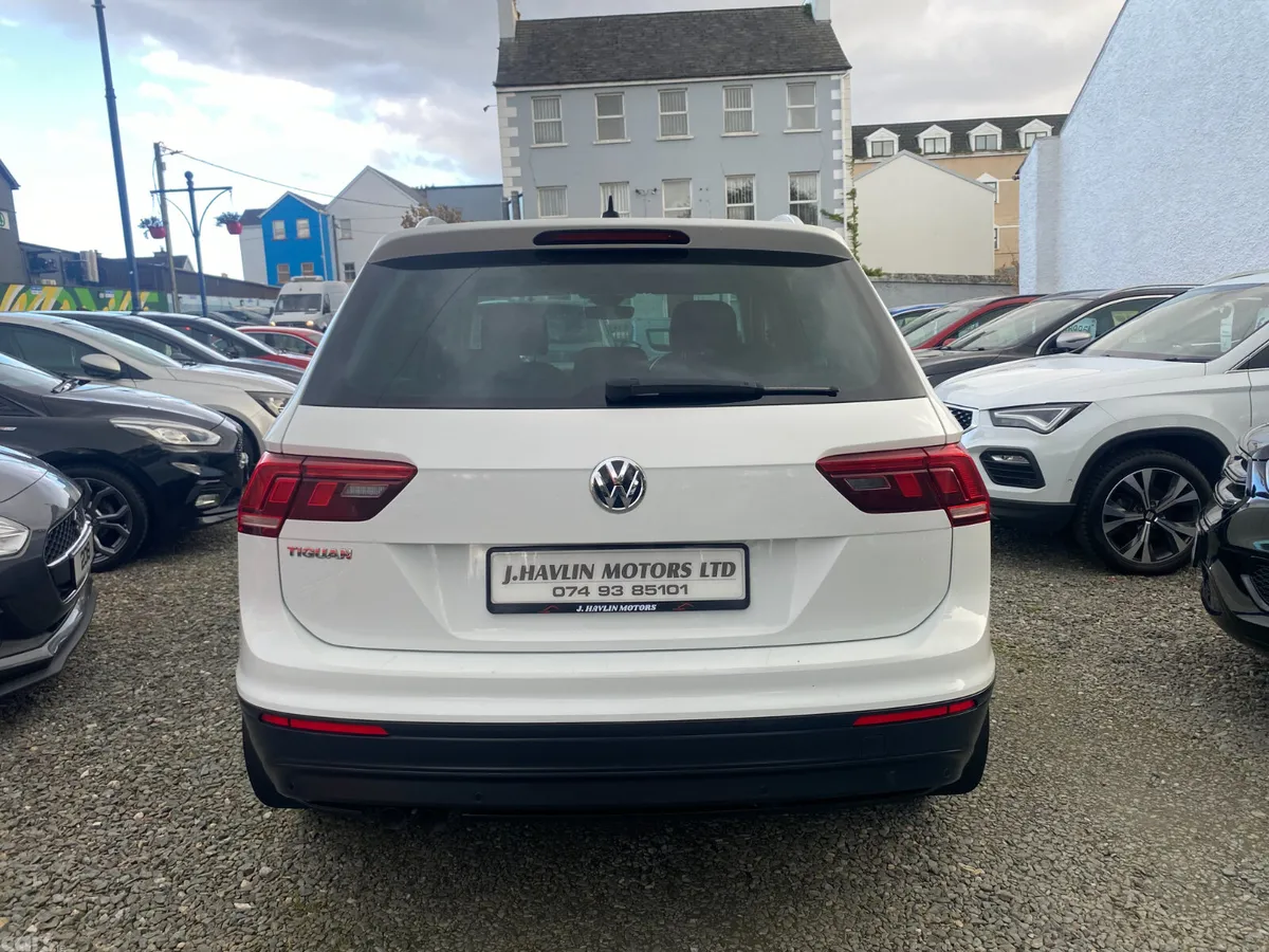 Volkswagen Tiguan SUV, Diesel, 2018, White