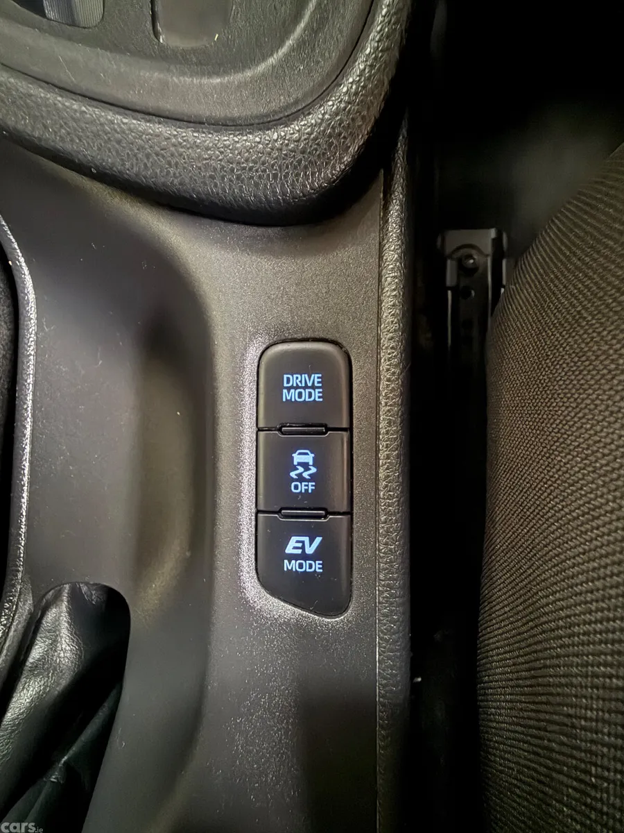 Toyota Yaris Hatchback, Petrol Hybrid, 2022, Blue