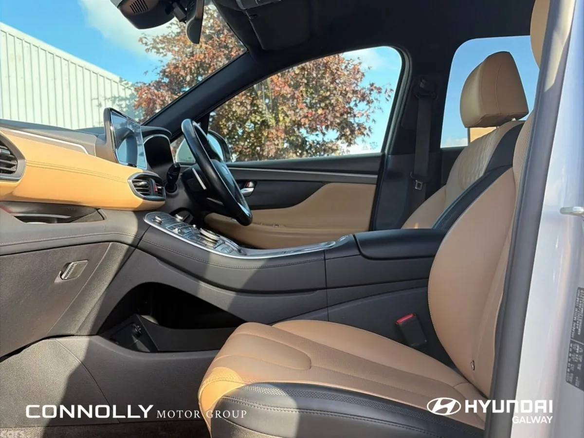 Hyundai Santa Fe SUV, Petrol Plug-in Hybrid, 2022, Grey
