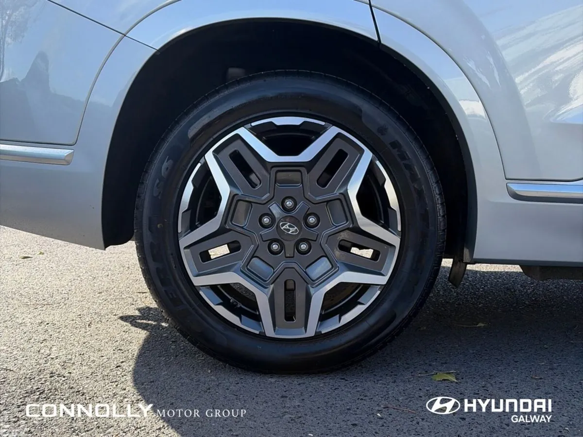 Hyundai Santa Fe SUV, Petrol Plug-in Hybrid, 2022, Grey