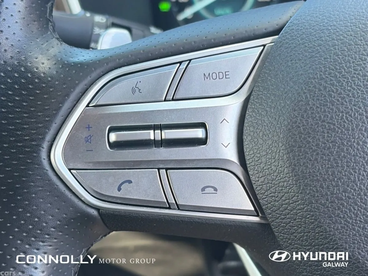 Hyundai Santa Fe SUV, Petrol Plug-in Hybrid, 2022, Grey