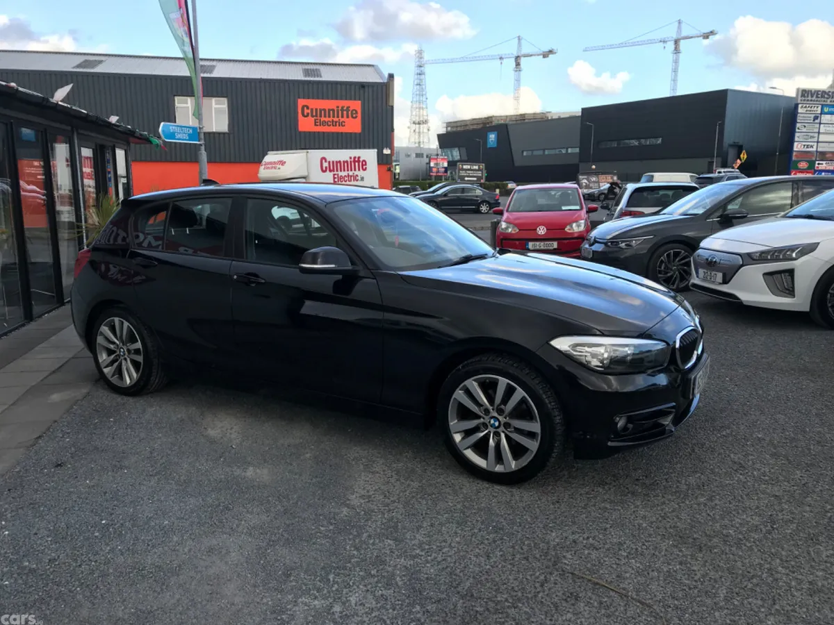 BMW 1-Series Hatchback, Diesel, 2016, Black